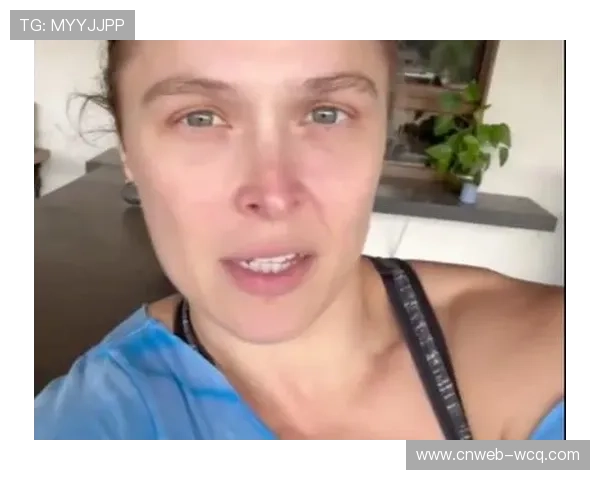 帕迪获隆达·罗西点名表扬，被赞深谙“表演者”身份之道